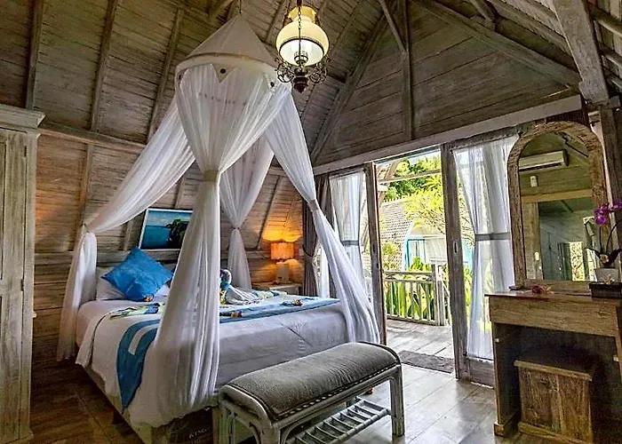Deluxe Double With Balcony In Nusa Penida