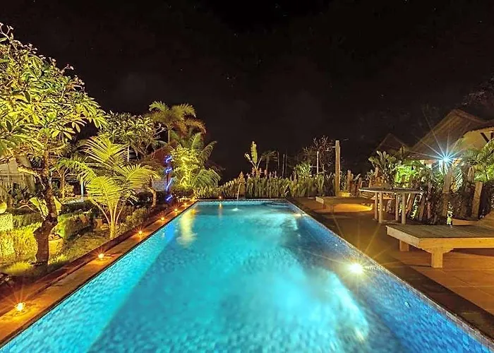 Deluxe Double With Balcony In Nusa Penida Semaya